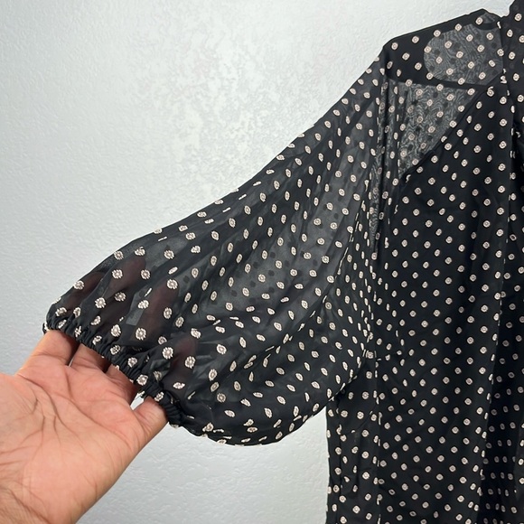 Calvin Klein Black  Cream Polka Dot Blouse Flowy 3/4 Sleeves Career Sz 2X Office - Picture 4 of 9